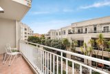 https://images.listonce.com.au/custom/160x/listings/228-graham-street-port-melbourne-vic-3207/525/01793525_img_07.jpg?9mWja_gzMh4