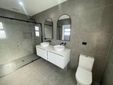 https://images.listonce.com.au/custom/160x/listings/228-haldane-road-niddrie-vic-3042/632/01771632_img_06.jpg?Dgu-qgOWJpI