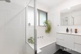 https://images.listonce.com.au/custom/160x/listings/228-maggs-street-croydon-vic-3136/409/01840409_img_06.jpg?_RA_O4WdmXw