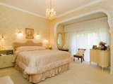 https://images.listonce.com.au/custom/160x/listings/228-noble-street-newtown-vic-3220/281/01699281_img_04.jpg?4nEq9K1cqq8