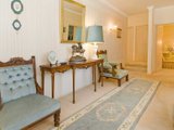 https://images.listonce.com.au/custom/160x/listings/228-noble-street-newtown-vic-3220/281/01699281_img_06.jpg?LGwgTgd2b2w