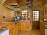 https://images.listonce.com.au/custom/160x/listings/228-noble-street-newtown-vic-3220/281/01699281_img_16.jpg?pQruF4zXCwk