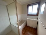 https://images.listonce.com.au/custom/160x/listings/228-ware-street-lara-vic-3212/058/01727058_img_07.jpg?_hwRq_YrrzY