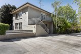 https://images.listonce.com.au/custom/160x/listings/228-wattle-road-hawthorn-vic-3122/760/01838760_img_01.jpg?T0JuaYxb8Yw
