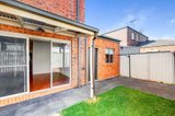 https://images.listonce.com.au/custom/160x/listings/2284-hillcrest-drive-westmeadows-vic-3049/554/01911554_img_10.jpg?4wiAOBQLh_U
