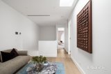 https://images.listonce.com.au/custom/160x/listings/228a-rossmoyne-street-thornbury-vic-3071/251/01988251_img_19.jpg?x1AA8M0i6CQ