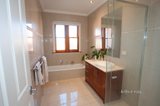 https://images.listonce.com.au/custom/160x/listings/229-31-howe-street-murrumbeena-vic-3163/057/01066057_img_15.jpg?JXaZgv-H5Tk