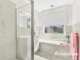 https://images.listonce.com.au/custom/160x/listings/229-bayswater-road-croydon-vic-3136/932/01525932_img_11.jpg?MVHNm_1TC3U