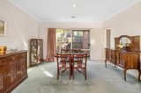 https://images.listonce.com.au/custom/160x/listings/229-burgess-street-bentleigh-vic-3204/631/01354631_img_03.jpg?p9j7xY7uRfk