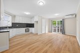 https://images.listonce.com.au/custom/160x/listings/229-hammond-street-thornbury-vic-3071/977/01809977_img_08.jpg?4_8jQ5xuG2w