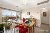 https://images.listonce.com.au/custom/160x/listings/229-slevin-street-lilydale-vic-3140/105/01768105_img_02.jpg?tMlRhLfUjz8