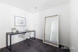 https://images.listonce.com.au/custom/160x/listings/2295-rouse-street-port-melbourne-vic-3207/790/01815790_img_06.jpg?SYLPPMt3gVs