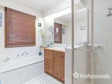 https://images.listonce.com.au/custom/160x/listings/2297-299-mount-dandenong-road-croydon-vic-3136/696/01525696_img_09.jpg?u-wLynmsQIY