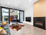 https://images.listonce.com.au/custom/160x/listings/22a-austin-avenue-elwood-vic-3184/312/01793312_img_04.jpg?gxE9y_czyJA
