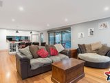 https://images.listonce.com.au/custom/160x/listings/22a-bailey-road-mount-evelyn-vic-3796/952/01524952_img_03.jpg?7GIO1rvcubI