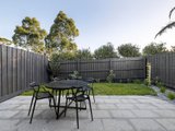 https://images.listonce.com.au/custom/160x/listings/22a-clifton-street-bentleigh-east-vic-3165/975/01625975_img_10.jpg?MbaV3QB5lvc