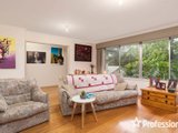 https://images.listonce.com.au/custom/160x/listings/22a-greenslopes-drive-mooroolbark-vic-3138/360/01526360_img_03.jpg?Tpl5QgKqnMs