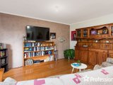 https://images.listonce.com.au/custom/160x/listings/22a-greenslopes-drive-mooroolbark-vic-3138/360/01526360_img_04.jpg?pwDKK8xy7CU