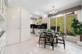 https://images.listonce.com.au/custom/160x/listings/22a-severn-street-balwyn-north-vic-3104/957/01969957_img_05.jpg?x_w5i-pFBV8