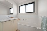 https://images.listonce.com.au/custom/160x/listings/22a-taylor-road-mooroolbark-vic-3138/080/01936080_img_15.jpg?IFl5lK-EG8k