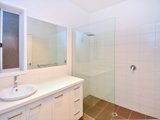 https://images.listonce.com.au/custom/160x/listings/23-5-lomond-terrace-east-geelong-vic-3219/294/01699294_img_06.jpg?B7exGVli9lE