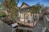 https://images.listonce.com.au/custom/160x/listings/23-baker-street-st-kilda-vic-3182/733/01547733_img_05.jpg?yw-5fvz3hO4