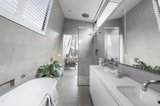 https://images.listonce.com.au/custom/160x/listings/23-baker-street-st-kilda-vic-3182/733/01547733_img_10.jpg?iKq6Hz5S8HI