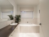 https://images.listonce.com.au/custom/160x/listings/23-belvedere-drive-montrose-vic-3765/392/01524392_img_11.jpg?YYUSvpLfUu0