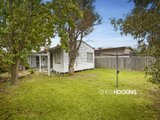 https://images.listonce.com.au/custom/160x/listings/23-blackshaws-road-newport-vic-3015/013/01203013_img_04.jpg?hKGIrHhM3b8