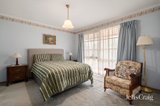 https://images.listonce.com.au/custom/160x/listings/23-blaxland-court-mooroolbark-vic-3138/045/01922045_img_05.jpg?5mvx3p2zvPc