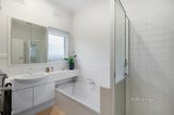 https://images.listonce.com.au/custom/160x/listings/23-bruce-street-malvern-east-vic-3145/463/01180463_img_09.jpg?bOywzPDAztc