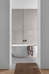 https://images.listonce.com.au/custom/160x/listings/23-butler-street-essendon-vic-3040/416/01705416_img_16.jpg?nuCvdrPYxUg