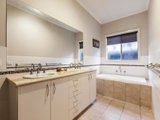 https://images.listonce.com.au/custom/160x/listings/23-cameron-road-essendon-vic-3040/652/00847652_img_07.jpg?ZIpG1AAI8uk