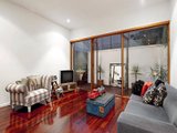 https://images.listonce.com.au/custom/160x/listings/23-carter-street-albert-park-vic-3206/424/01559424_img_09.jpg?DO129FjrsVQ