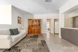https://images.listonce.com.au/custom/160x/listings/23-cassinia-court-diamond-creek-vic-3089/427/01837427_img_05.jpg?uhWSHNNvD4U