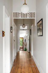 https://images.listonce.com.au/custom/160x/listings/23-charles-street-st-kilda-vic-3182/595/01691595_img_13.jpg?X4q-auuKL5o