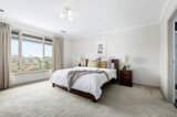 https://images.listonce.com.au/custom/160x/listings/23-chippendale-court-templestowe-vic-3106/953/00714953_img_07.jpg?d3OlAMgn1iU