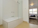 https://images.listonce.com.au/custom/160x/listings/23-colville-court-herne-hill-vic-3218/948/01698948_img_05.jpg?zGwlgMg_1v8