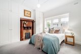 https://images.listonce.com.au/custom/160x/listings/23-creswick-street-glen-iris-vic-3146/222/01583222_img_14.jpg?mWhA1K6p0PI