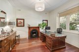 https://images.listonce.com.au/custom/160x/listings/23-davies-street-malvern-east-vic-3145/020/00236020_img_08.jpg?_MXYSgDkDMQ