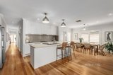 https://images.listonce.com.au/custom/160x/listings/23-dickens-street-blackburn-vic-3130/699/01253699_img_03.jpg?x_A0_qbrdGo