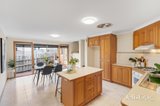 https://images.listonce.com.au/custom/160x/listings/23-dunscombe-avenue-glen-waverley-vic-3150/420/01782420_img_03.jpg?-eSKSsRs-tc