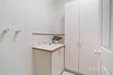 https://images.listonce.com.au/custom/160x/listings/23-dunscombe-avenue-glen-waverley-vic-3150/420/01782420_img_10.jpg?Vulj54yJp-g