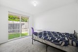 https://images.listonce.com.au/custom/160x/listings/23-erie-avenue-rowville-vic-3178/217/01927217_img_09.jpg?kjcKLXY-xoM