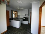 https://images.listonce.com.au/custom/160x/listings/23-essex-street-wendouree-vic-3355/521/01575521_img_02.jpg?9rIXTRNY4m4