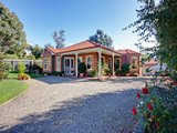 https://images.listonce.com.au/custom/160x/listings/23-frances-avenue-yarra-glen-vic-3775/238/01525238_img_01.jpg?fsaYytCt9TI