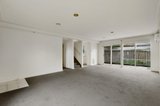https://images.listonce.com.au/custom/160x/listings/23-garden-avenue-glen-huntly-vic-3163/804/01870804_img_15.jpg?ehiWlLjhb3I