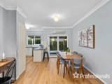 https://images.listonce.com.au/custom/160x/listings/23-halls-parade-mitcham-vic-3132/666/01525666_img_06.jpg?VhRvairEIhc