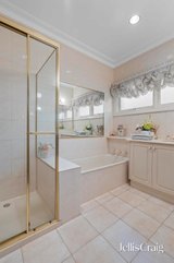 https://images.listonce.com.au/custom/160x/listings/23-jacqueline-road-mount-waverley-vic-3149/748/01779748_img_10.jpg?xWfpCrhRwKw