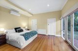 https://images.listonce.com.au/custom/160x/listings/23-jean-street-mckinnon-vic-3204/299/01338299_img_07.jpg?m-pxcj2xDZg